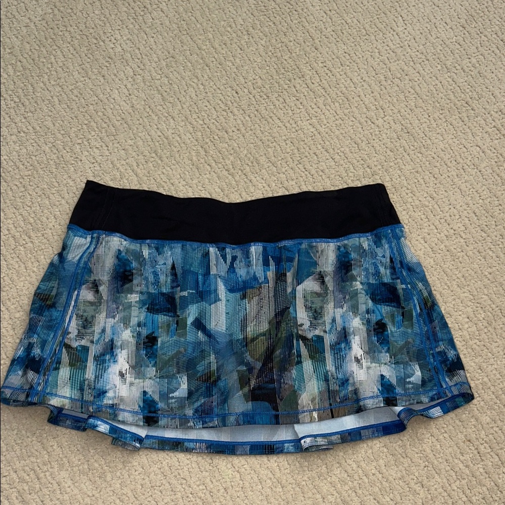 lululemon athletica Blue and Black skirt